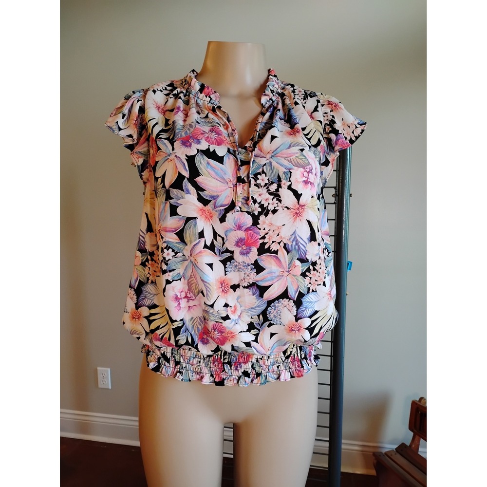 Violet‎ b. Women Floral Flutter Sleeve Smocked Blouse Black Pink Small Tropical